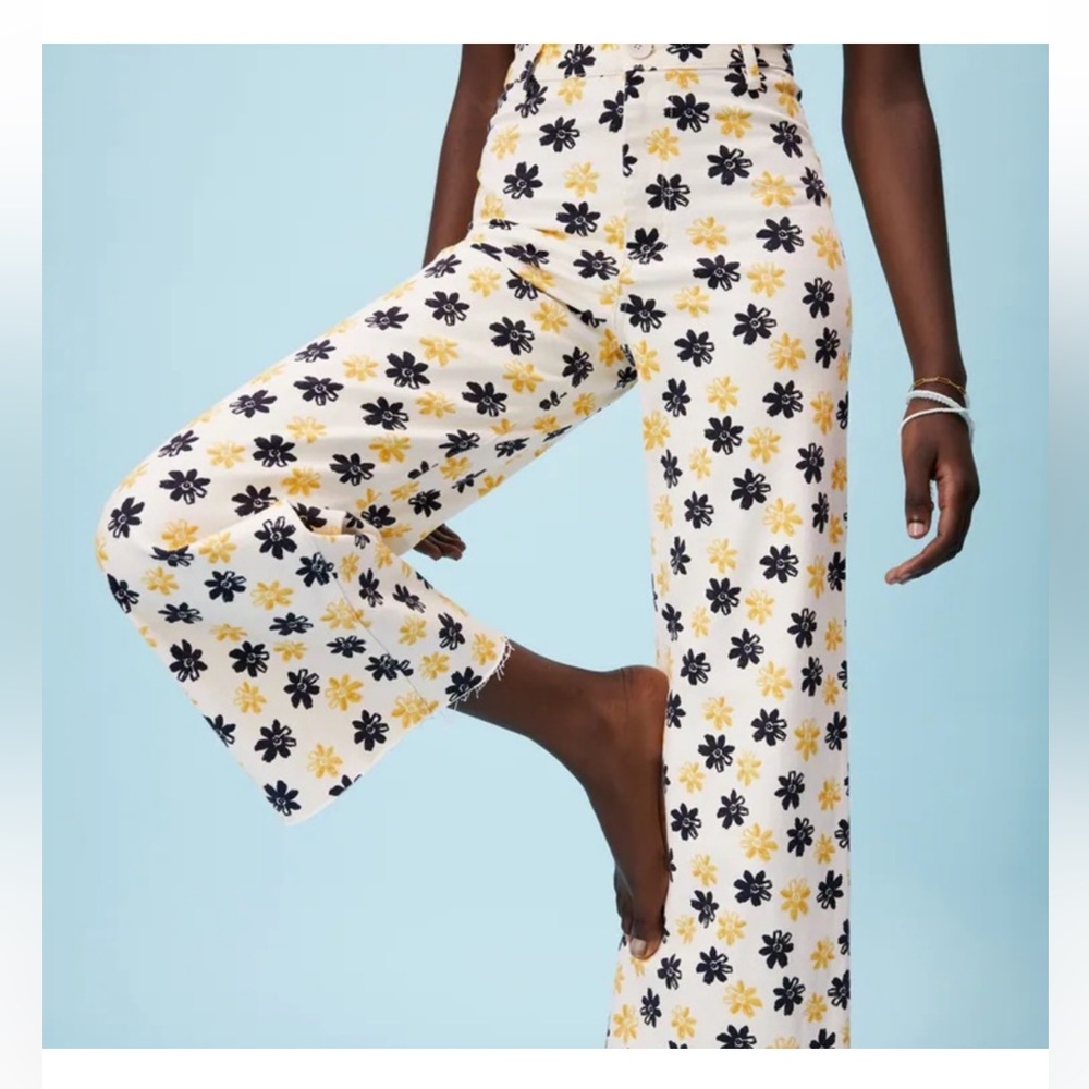 Zara White Floral High-Rise Wide-Leg Jeans - Picture 2 of 5